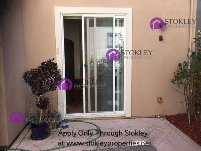 Photo - 2103 Maidenhair Way