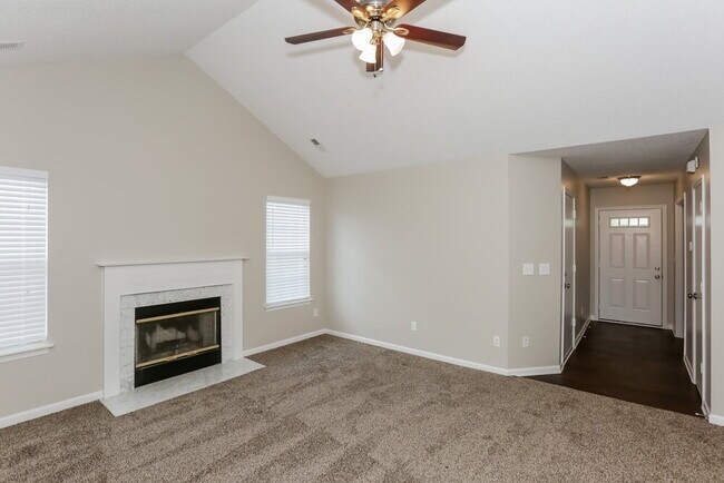 Photo - 8303 Hornwood Ct