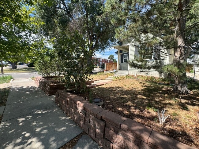 Photo - 1701 Grove St