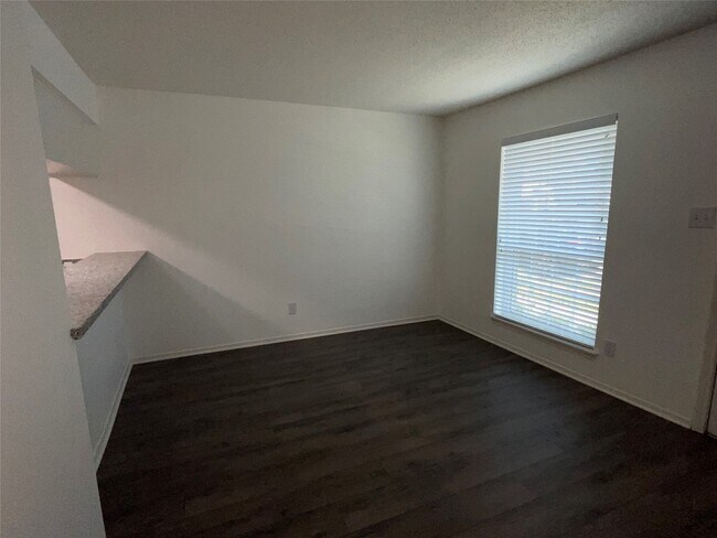 Photo - 1110 W Tri Oaks Ln Unit 157