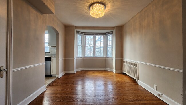 Photo - 7752 Kingsbury Blvd Unidad West