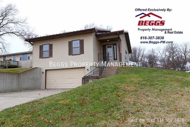 Building Photo - 300 S Terrace Ave