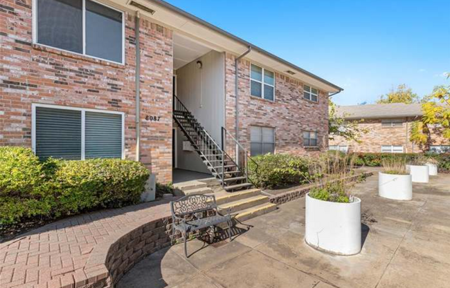 Photo - 8087 Meadow Rd Condo Unit 228