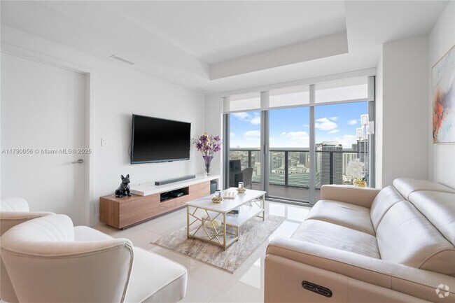 Building Photo - 1300 S Miami Ave Unit 4810 Rental