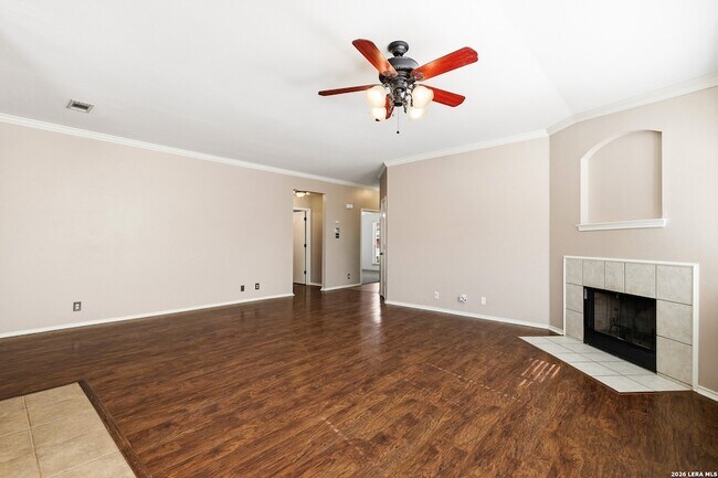 Photo - 15003 Cog Hill