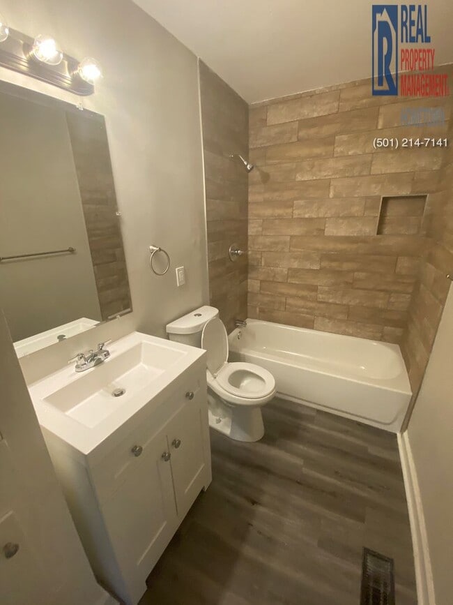 Photo - 2214 Coors Dr