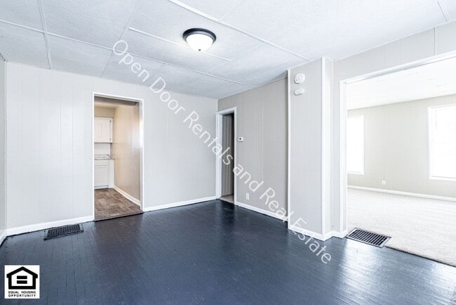 Photo - 229 E William St Unidad 229 E William st