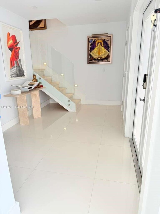 Photo - 9437 SW 145th Pl