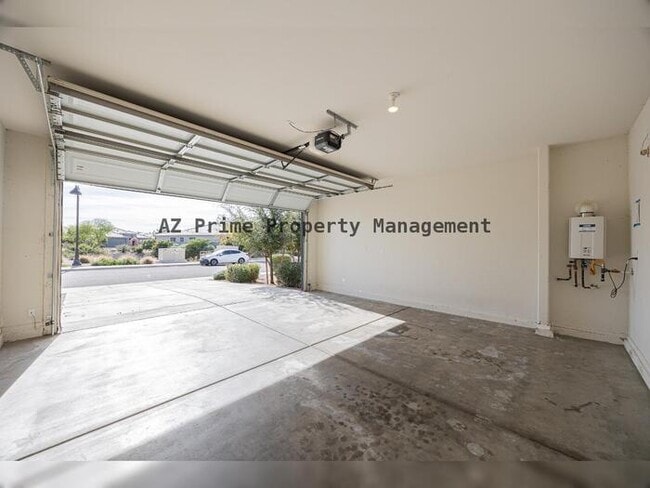 Photo - 43606 Juniper Ave