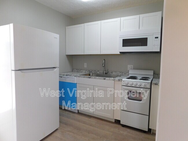 Photo - 3648 Davis Stuart Rd Unit 24A