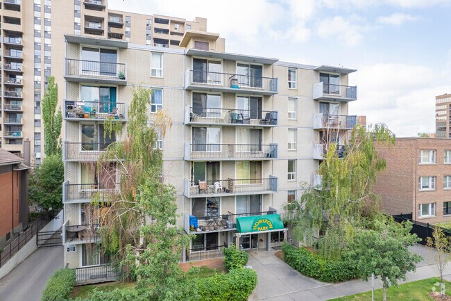 Photo - Aldrin House