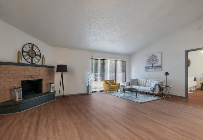 Photo - 7166 Gallery Rdg