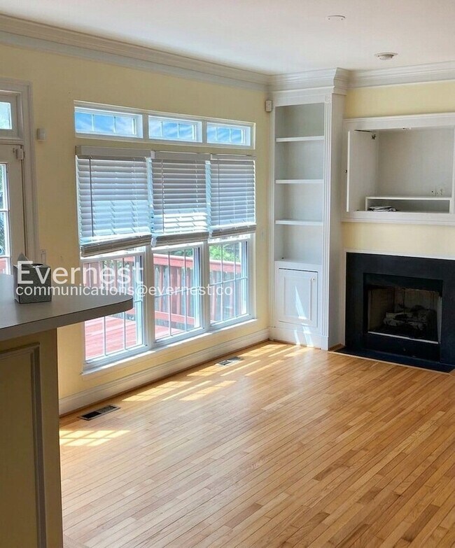 Photo - 9306 Hedgeford St