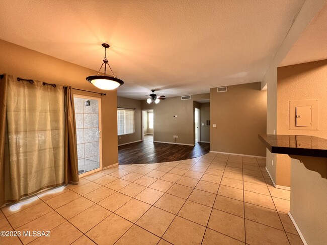 1500 E Pusch Wilderness Dr Unit 5103