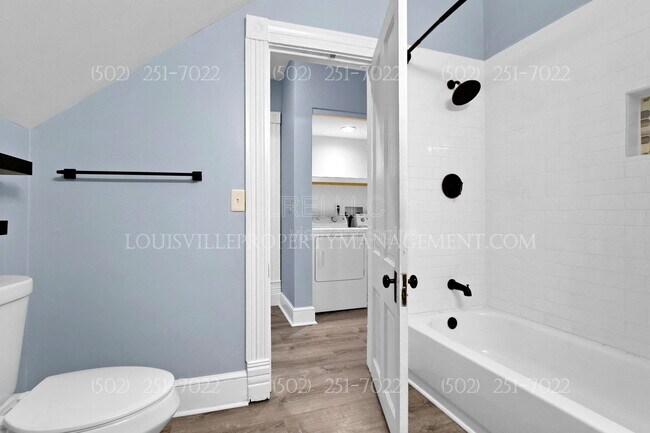 Photo - 1325 Hepburn Ave Unidad 1