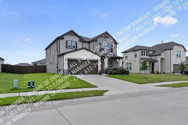 Photo - 395 Boroughbridge Dr