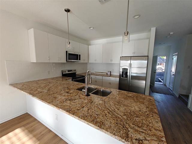 Photo - 111 N 5th St