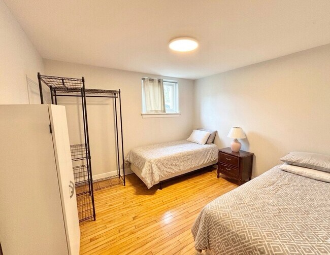 Photo - 2 BED - 1 BATH - OTTAWA - APARTMENT Unit 2 BED