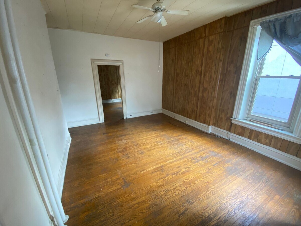 Photo - 237 N 11th St Unit 1