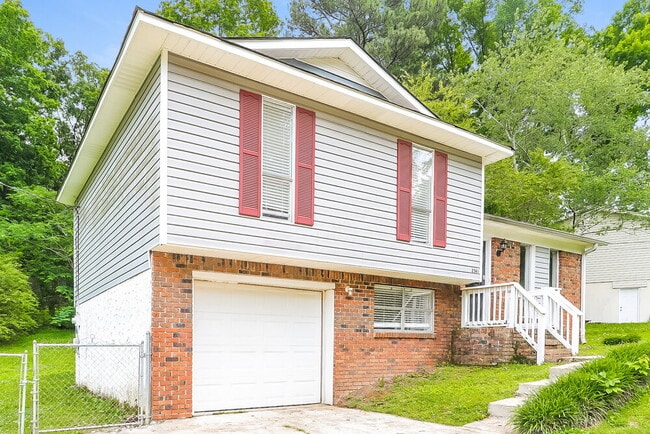 Photo - 2561 Gaylon St