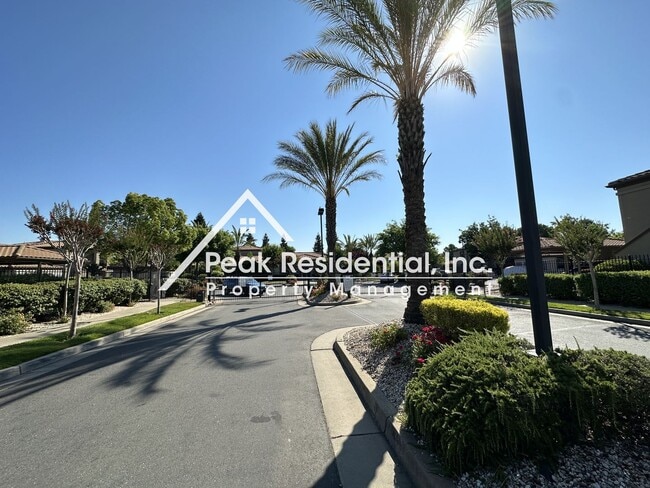 Building Photo - Spacious 2bd/2ba North Natomas Condo