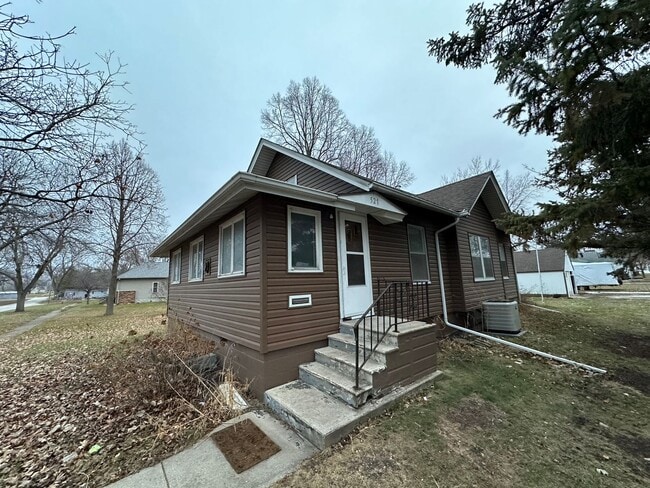 2 bedroom house in Rockwell City $750 - 2 bedroom house in Rockwell City $750