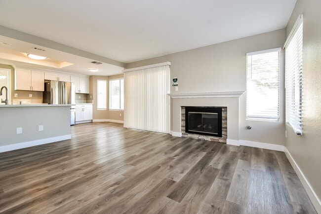 Photo - 1324 Walstone Rd