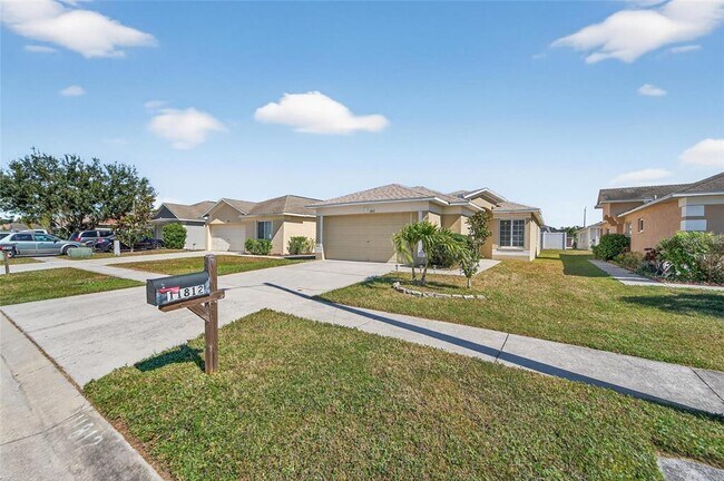 Photo - 11812 Lynmoor Dr