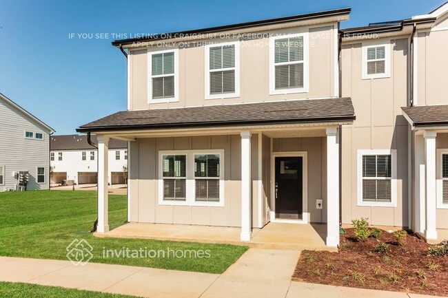 Photo - 223 River Rock Dr