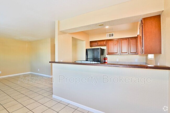 Building Photo - 603 W Rio Salado Pkwy Unit #104 Rental