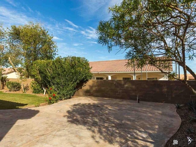 Photo - 10392 E 39th Pl