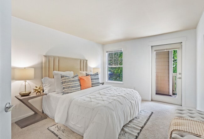 Photo - 7711 NE 175th St Unit D305