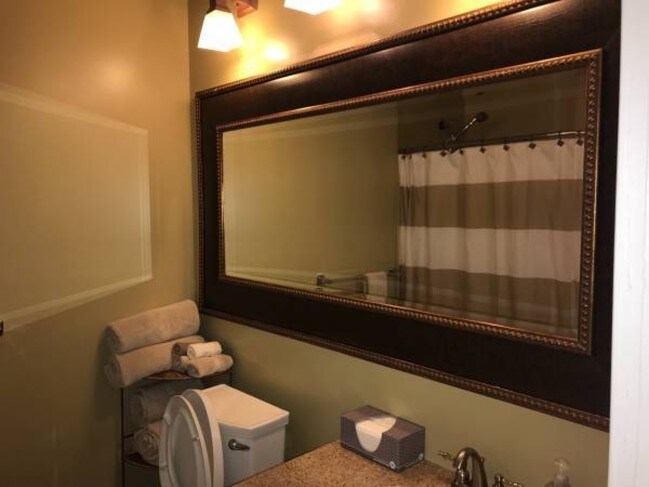 Photo - 16 Queensberry St Unidad 12