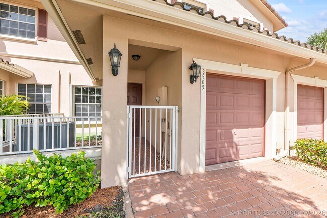 Photo - 3505 Lakeside Dr