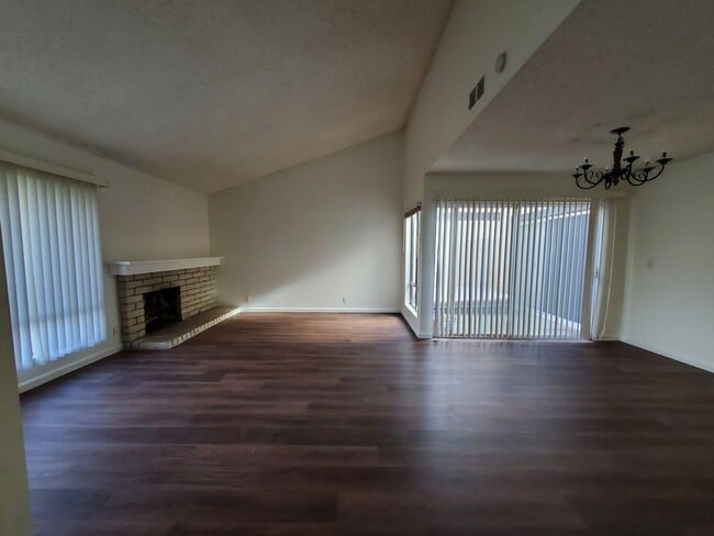 Photo - 3bd/2ba Home with Two Car Garage