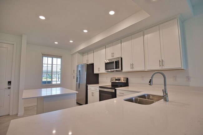 Photo - 12280 Wellen Golf St