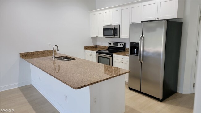 Photo - 608 SE 13th Terrace