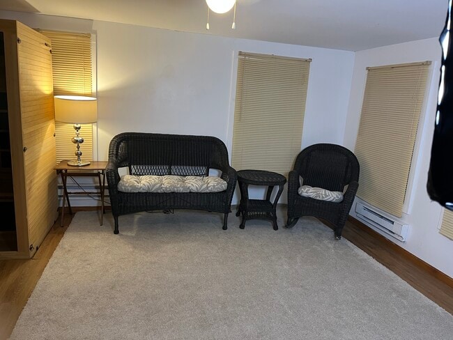 Building Photo - 5652 Ozark Ave N