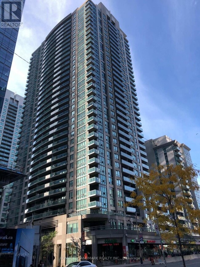 Photo - 30 Grand Trunk Crescent Unit 3607