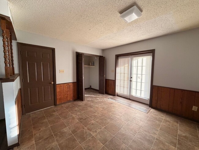 Photo - Welcome to your new home in the heart of Russellville, AR!