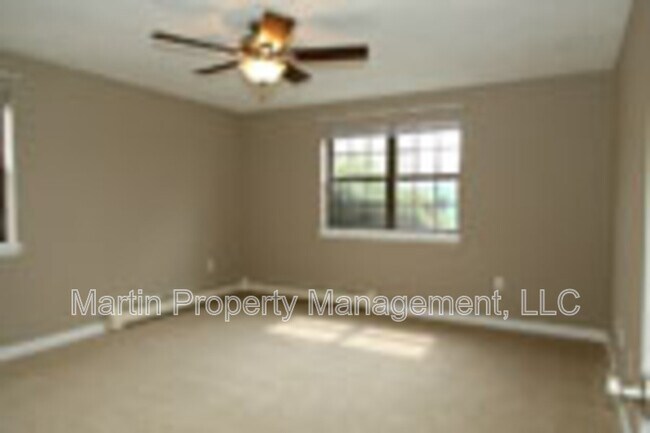 Photo - 16 Kenmar Dr Unit 122