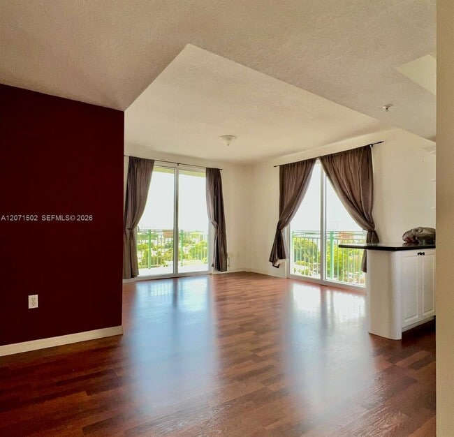 Photo - 3500 Coral Wy Unit 1501