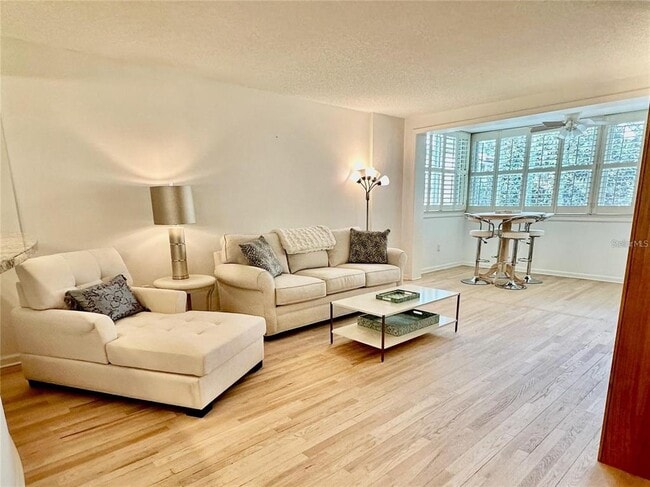 Photo - 690 Osceola Ave Unit 203