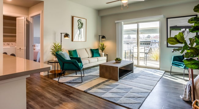 Photo - Encore Skyline