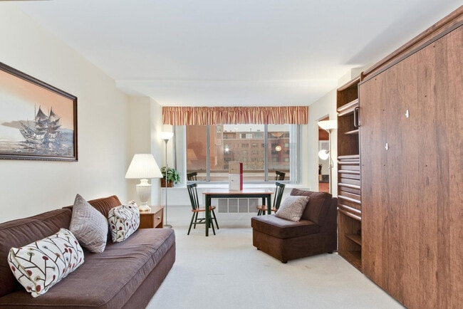 Photo - 1121 Arlington Blvd Unidad SI ID575P