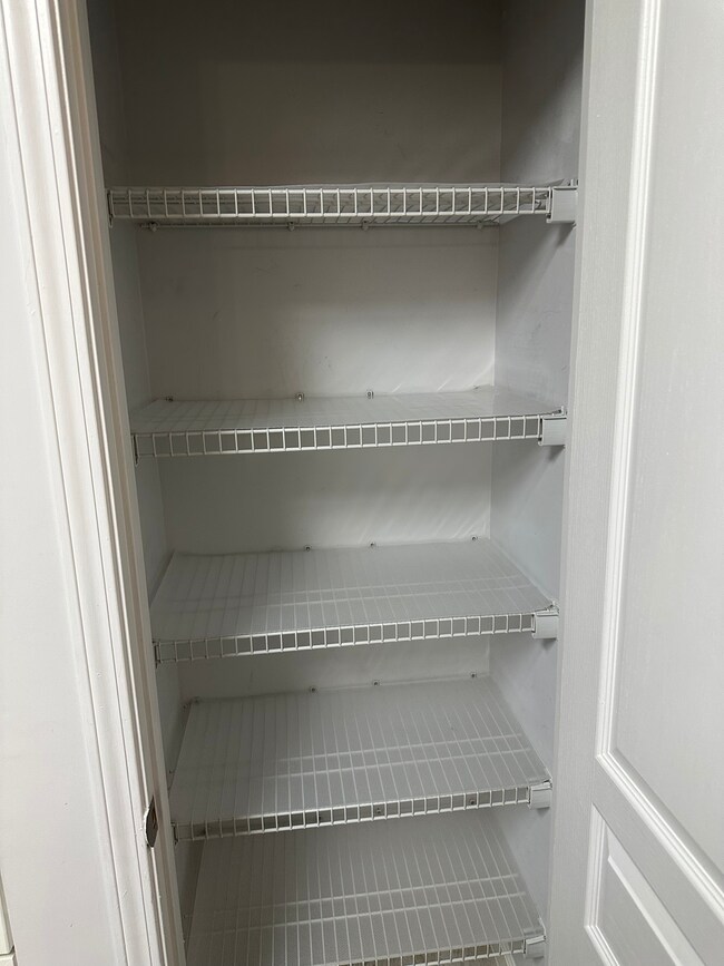 Photo - 2020 5th Ave S Unit Bristol