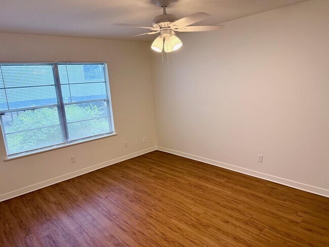 Photo - 2514 W 12th St Unit D