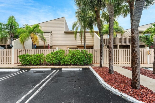 Building Photo - 612 Executive Center Dr Unit 107