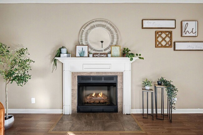 Photo - 1304 Freedom Dr