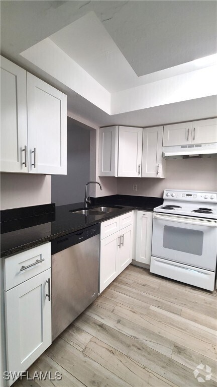 Building Photo - 930 SW 47th Terrace Unit 5 Rental